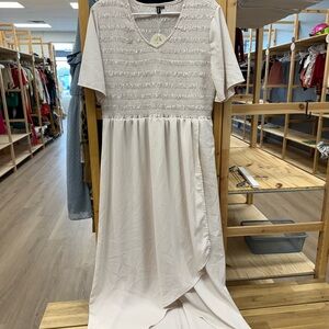 Elegant Cream Maxi Dress